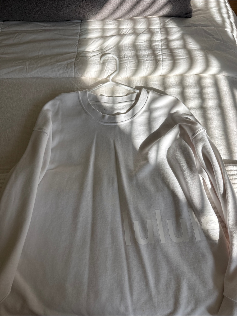 Women’s lululemon athletica White Crewneck Sweatshirt